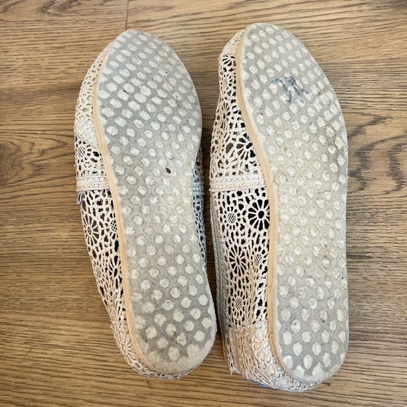 TOMS Natural Moroccan Crochet‎ Alpargata Flats 7 - Picture 5 of 5